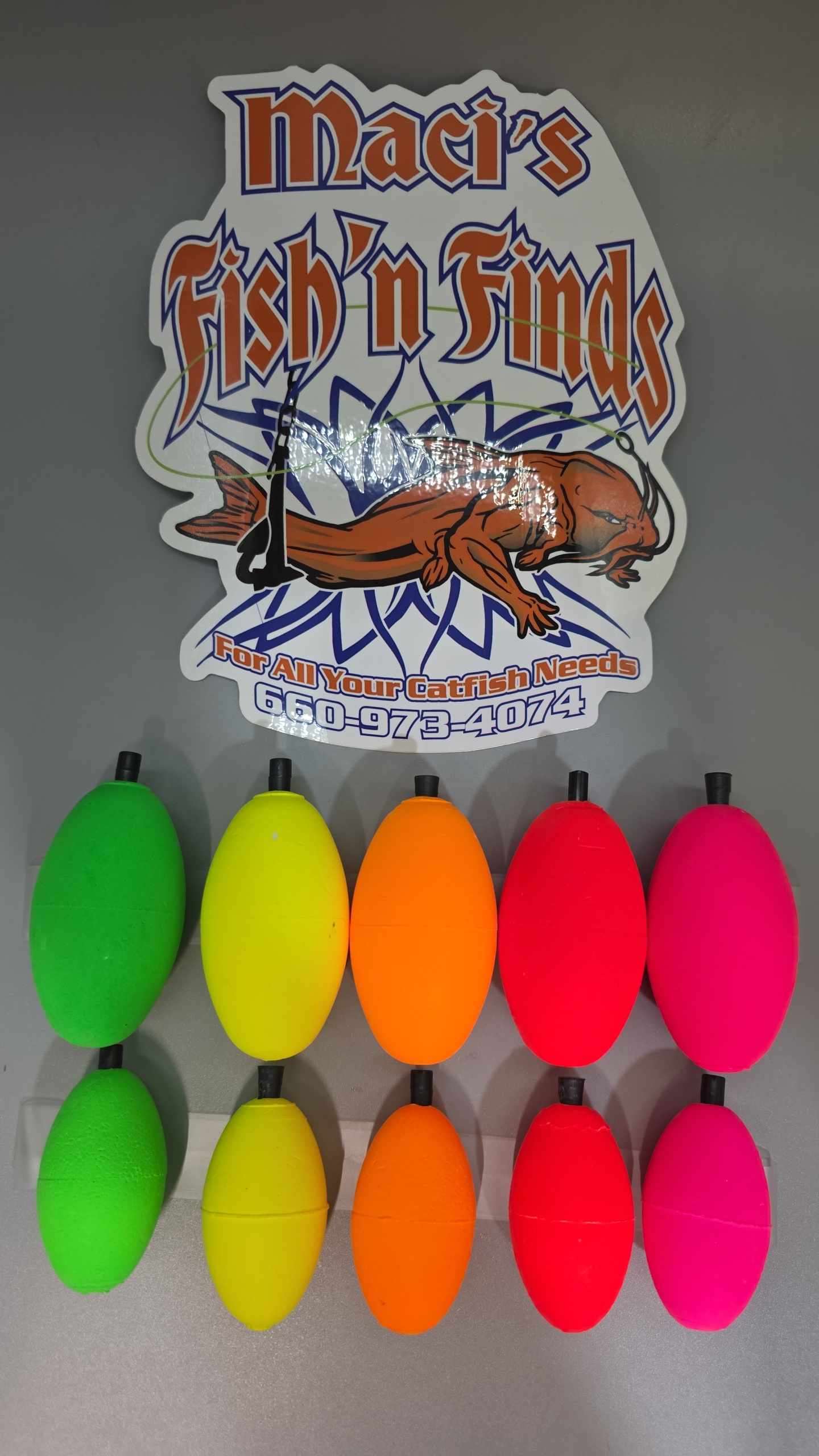 Comal Oval Floats 2" or 2.5" with peg Non-Slotted