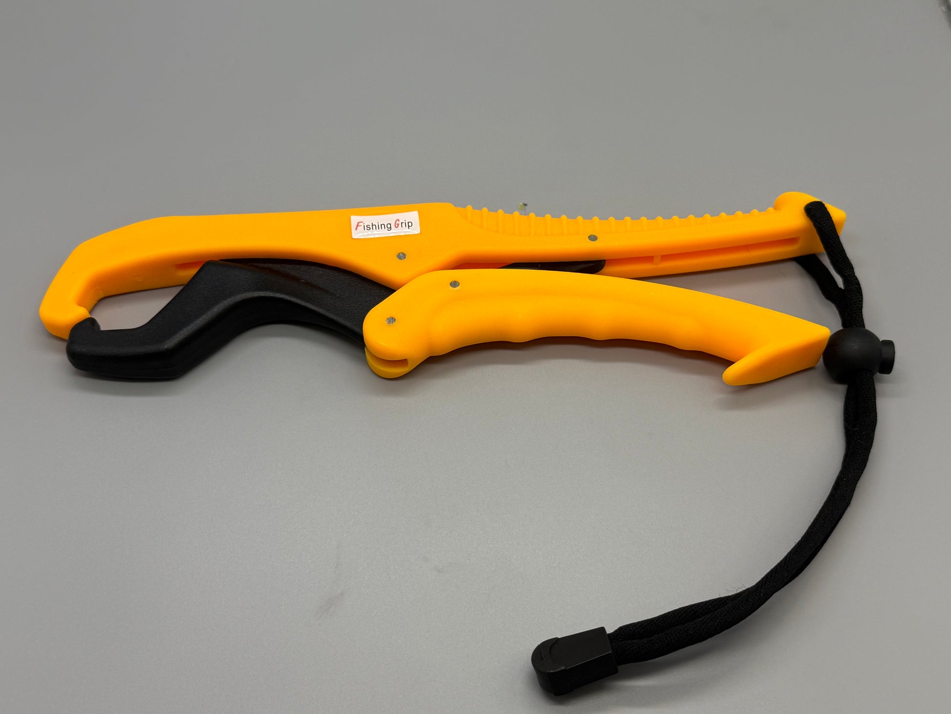 Plastic 9" Fishing Grips
