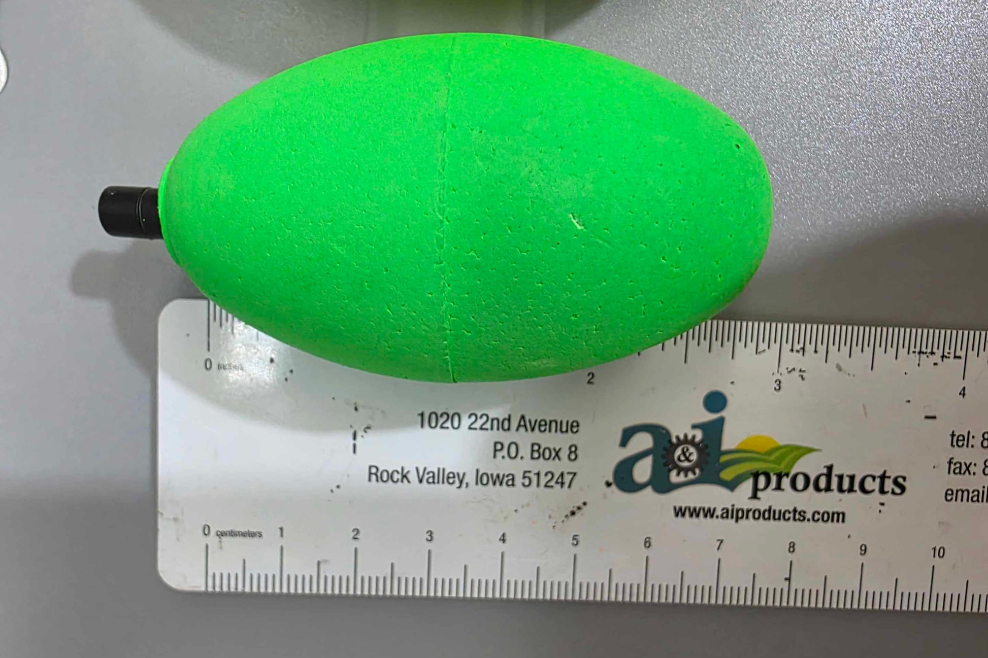 Comal Oval Floats 2" or 2.5" with peg Non-Slotted