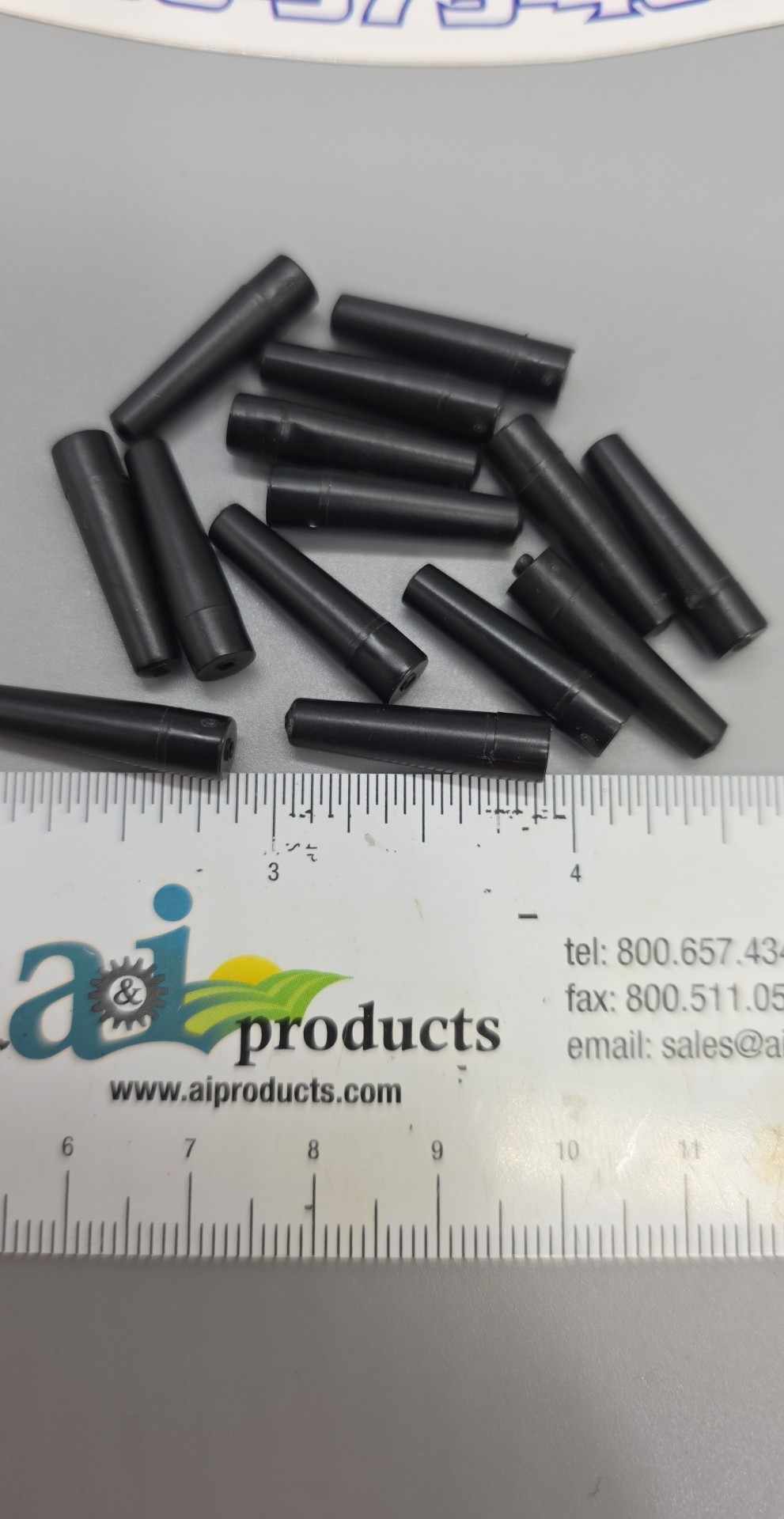 Extra Pegs  Slotted & Non-Slotted Oval or Cigar Extra Pegs 25 pack