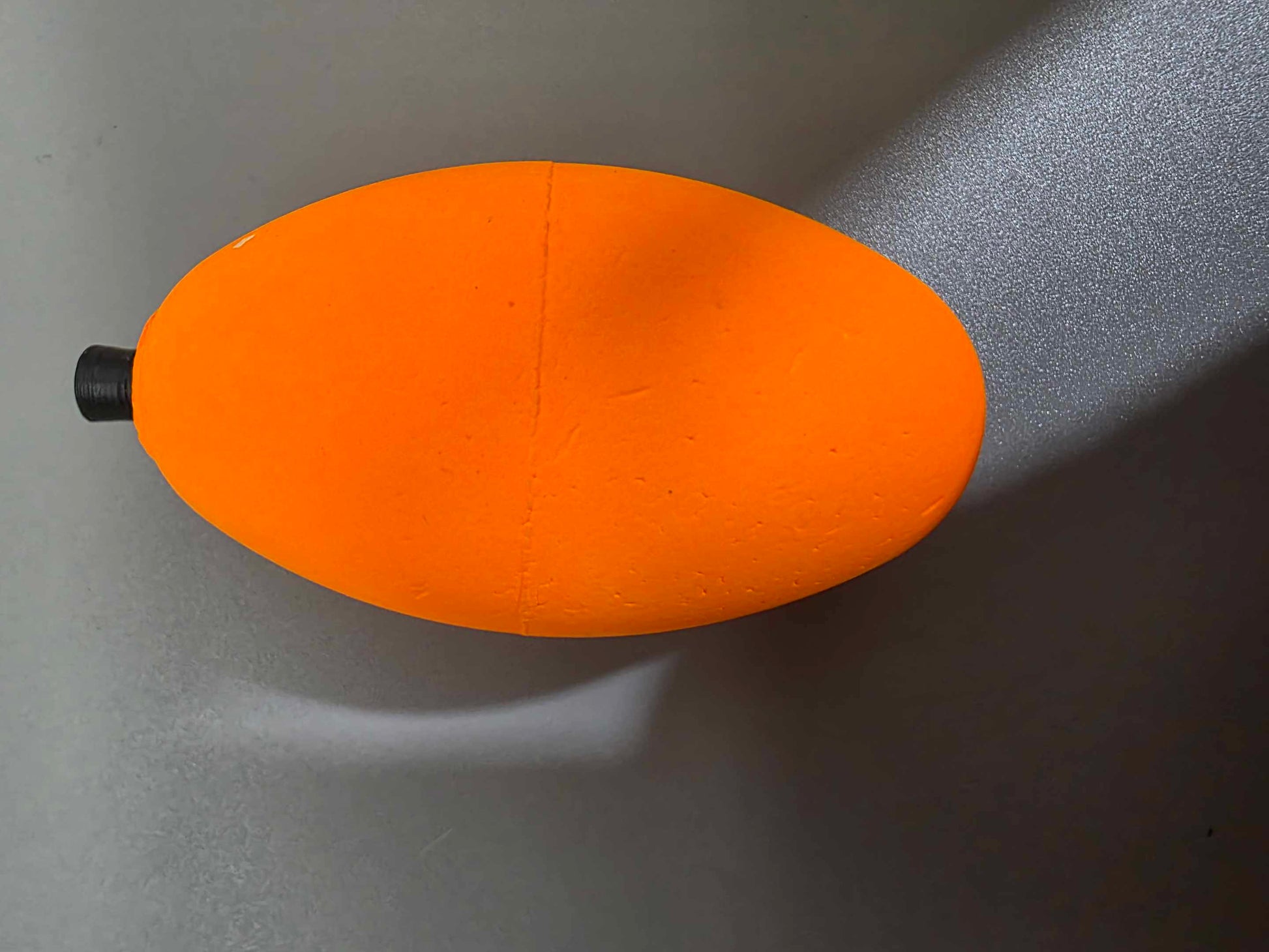 Comal Oval Floats 2" or 2.5" with peg Slotted