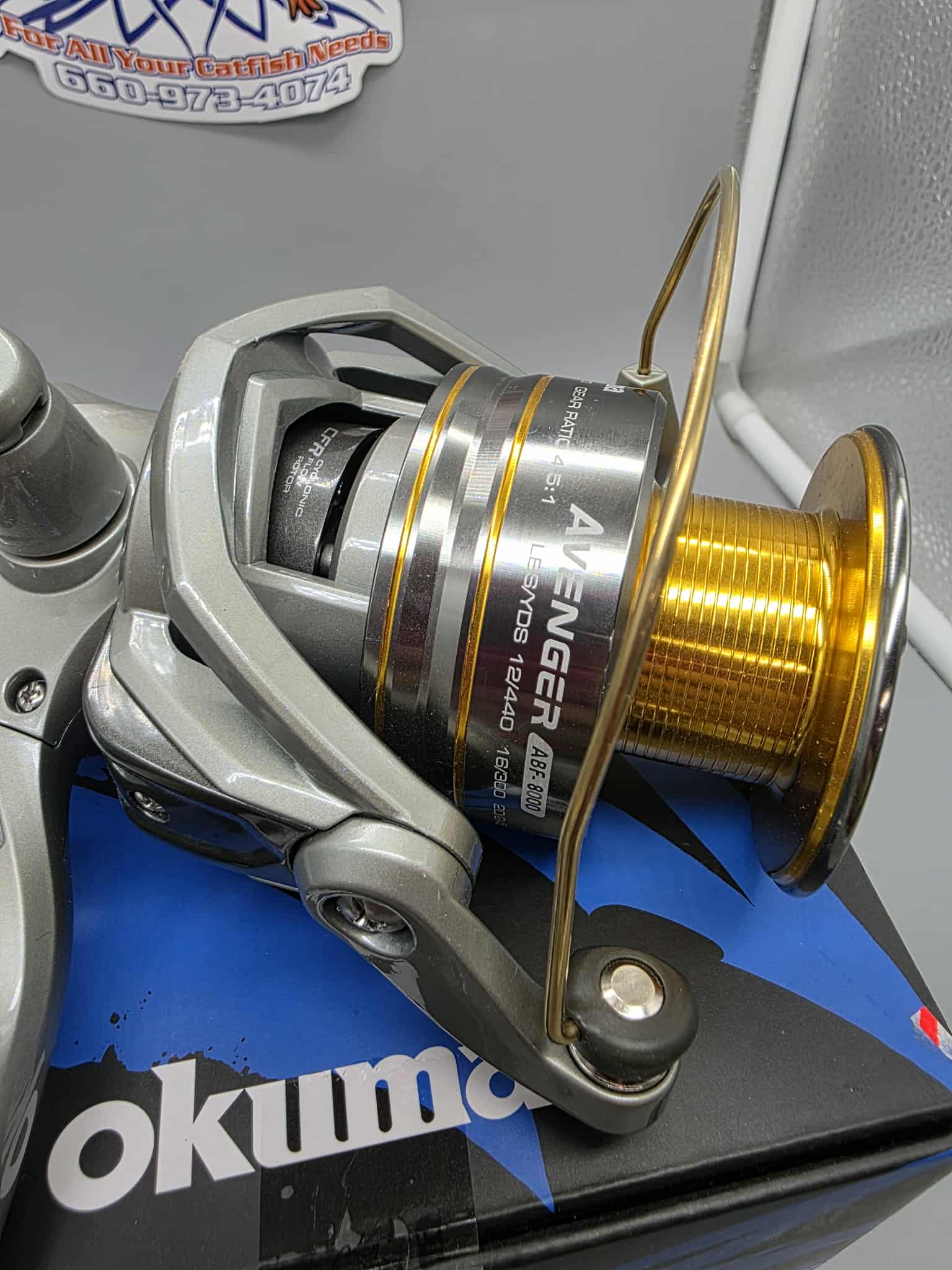 Okuma Avenger ABF-8000 Spinning reel rh/lh